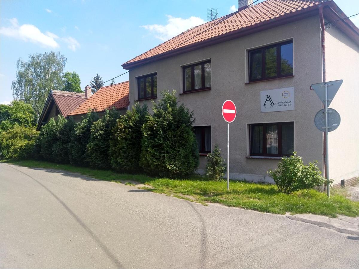 Alisa Apartments Kostomlaty nad Labem Eksteriør bilde