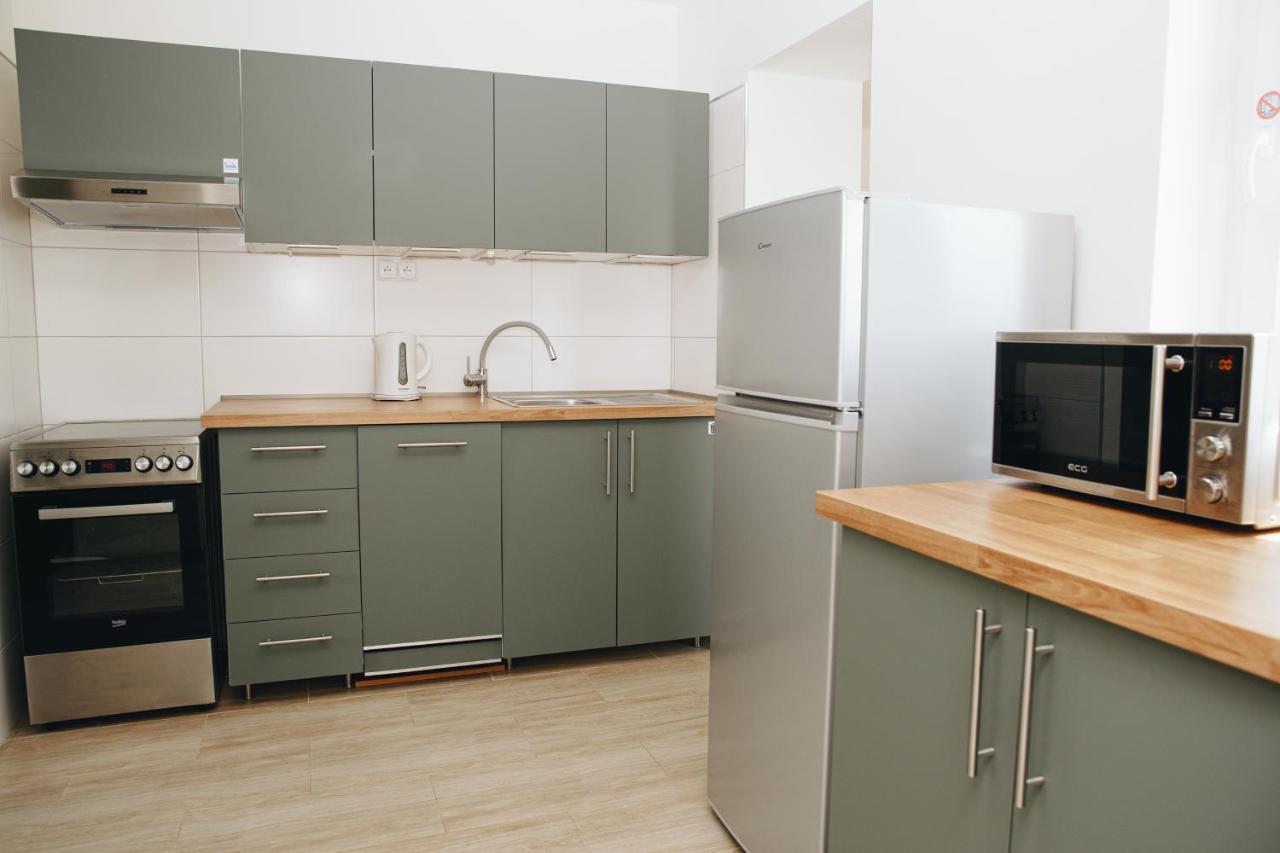 Alisa Apartments Kostomlaty nad Labem Eksteriør bilde
